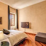 Downtownapartments - Imperial Panorama Penthouse アパート