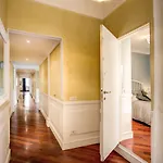 Downtownapartments - Imperial Panorama Penthouse アパート *