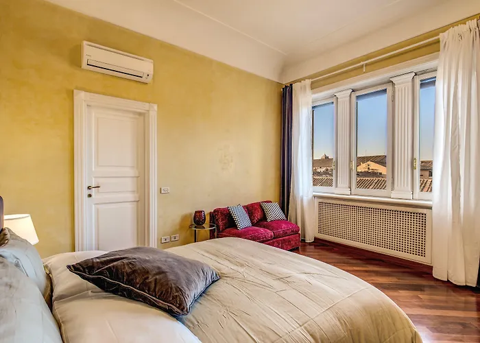 Downtown Srl - Imperial Panorama Penthouse Rom
