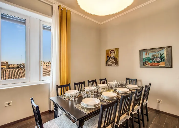 Downtown Srl - Imperial Panorama Penthouse Rom