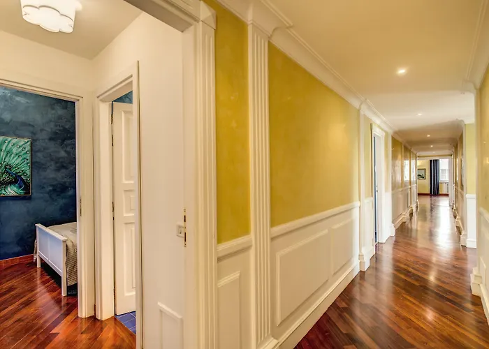 Downtown Srl - Imperial Panorama Penthouse Rom