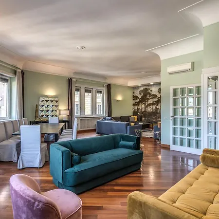 Downtown Srl - Imperial Panorama Penthouse Apartment