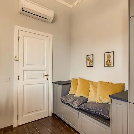 Downtown Srl - Imperial Panorama Penthouse