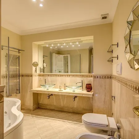 Downtown Srl - Imperial Panorama Penthouse Apartment Rome
