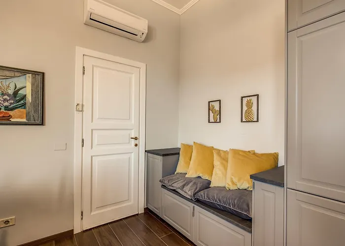 Downtown Srl - Imperial Panorama Penthouse